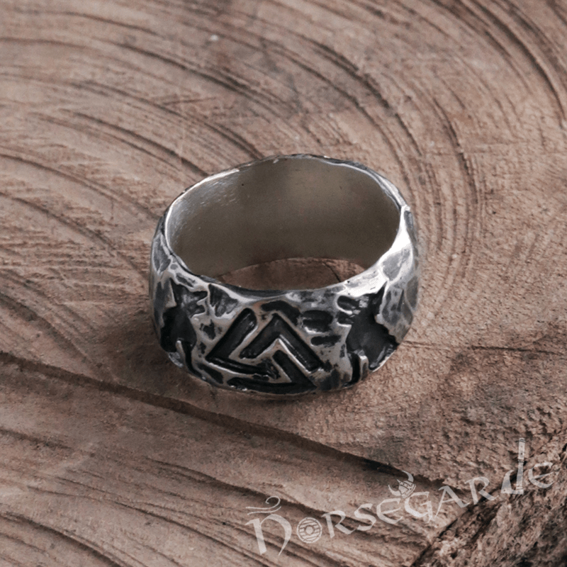 Handcrafted Wolves and Valknut Band - Sterling Silver - Norsegarde