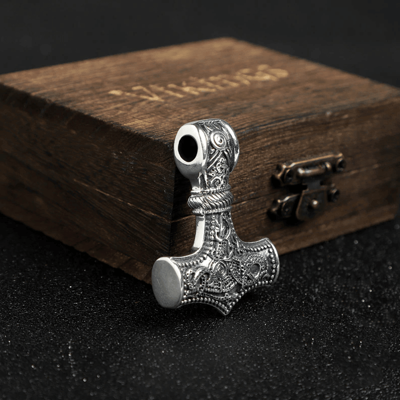 Ornamental Heavy Mjölnir Amulet - Sterling Silver - Norsegarde