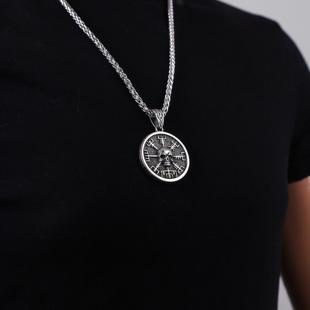 Vegvisir Skull Medallion - Stainless Steel
