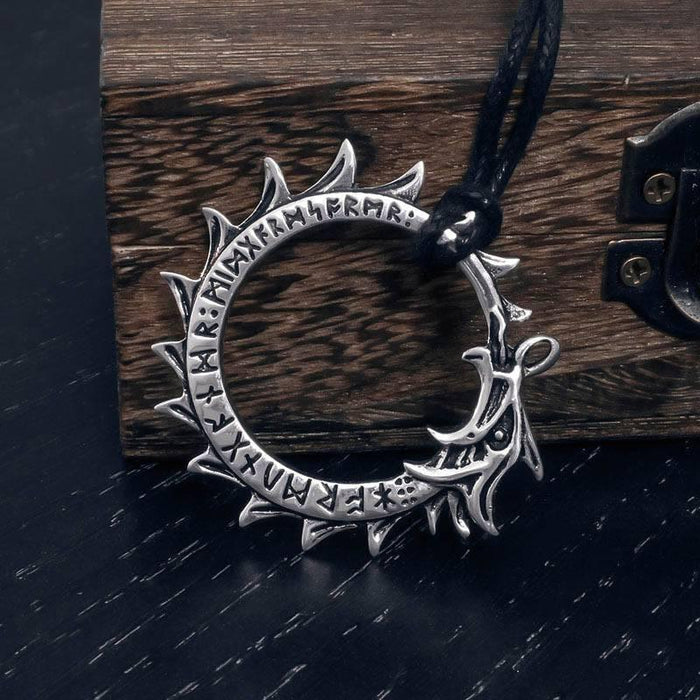 Serpent Jormungandr Rune Pendant - Norse Viking Amulet & Necklace