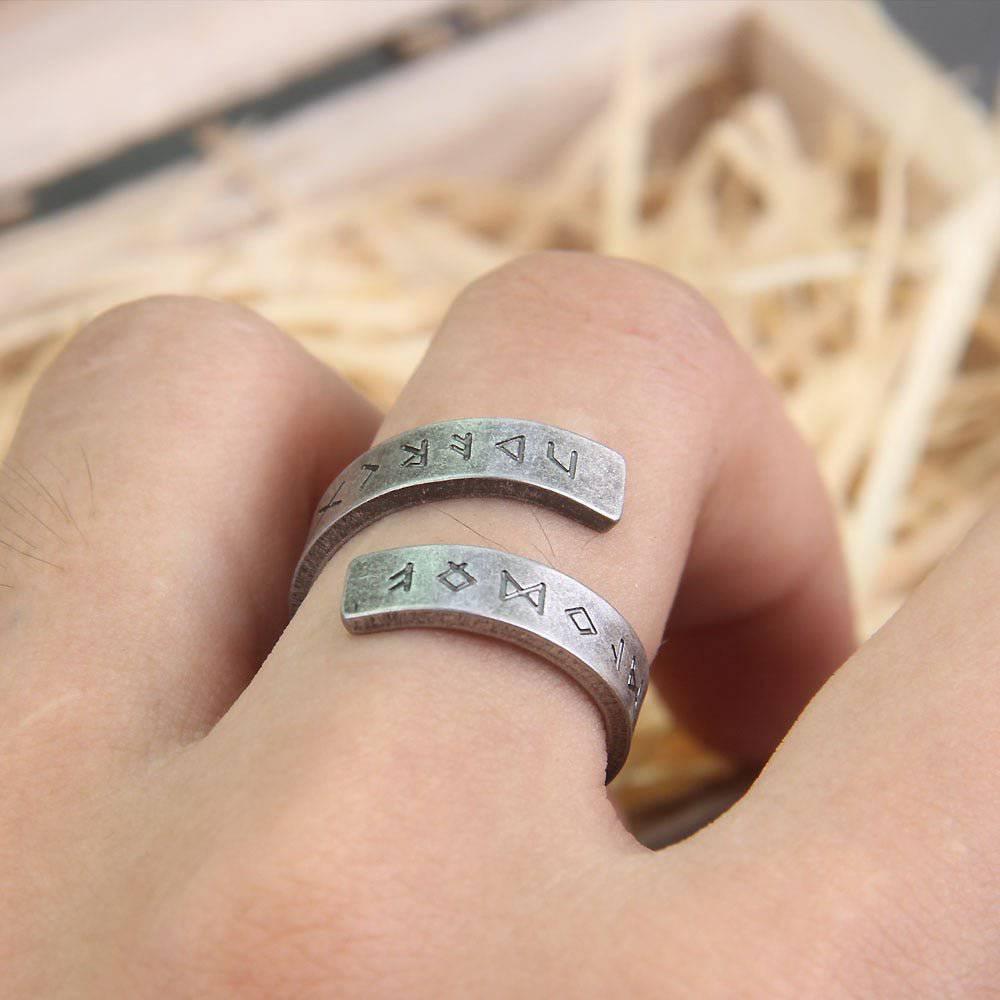 Simple Runic Band Ring - Stainless Steel - Norsegarde
